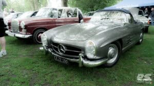 Biltræf på Gavnø Slot: Vintage Biler og Festlig Atmosfære Biltraef paa gavnoe slot vintage biler og festlig atmosfaere 110