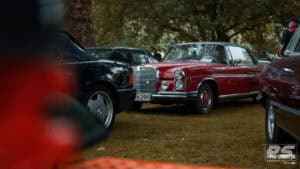 Biltræf på Gavnø Slot: Vintage Biler og Festlig Atmosfære Biltraef paa gavnoe slot vintage biler og festlig atmosfaere 20