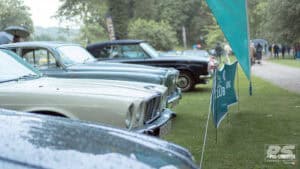 Biltræf på Gavnø Slot: Vintage Biler og Festlig Atmosfære Biltraef paa gavnoe slot vintage biler og festlig atmosfaere 22