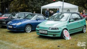 Biltræf på Gavnø Slot: Vintage Biler og Festlig Atmosfære Biltraef paa gavnoe slot vintage biler og festlig atmosfaere 97
