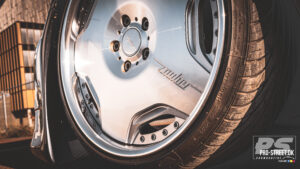 Lav moerk og gennemfoert thors lexus is300 sportcross 16