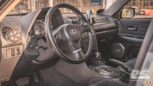 Lav moerk og gennemfoert thors lexus is300 sportcross 31