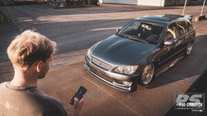 Lav moerk og gennemfoert thors lexus is300 sportcross 46