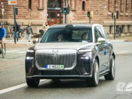 Kinesisk luksus-SUV spottet i København: Er Voyah Taishan X8 på test i Danmark? Kinesisk luksus suv spottet i koebenhavn er voyah taishan x8 paa test i danmark 15