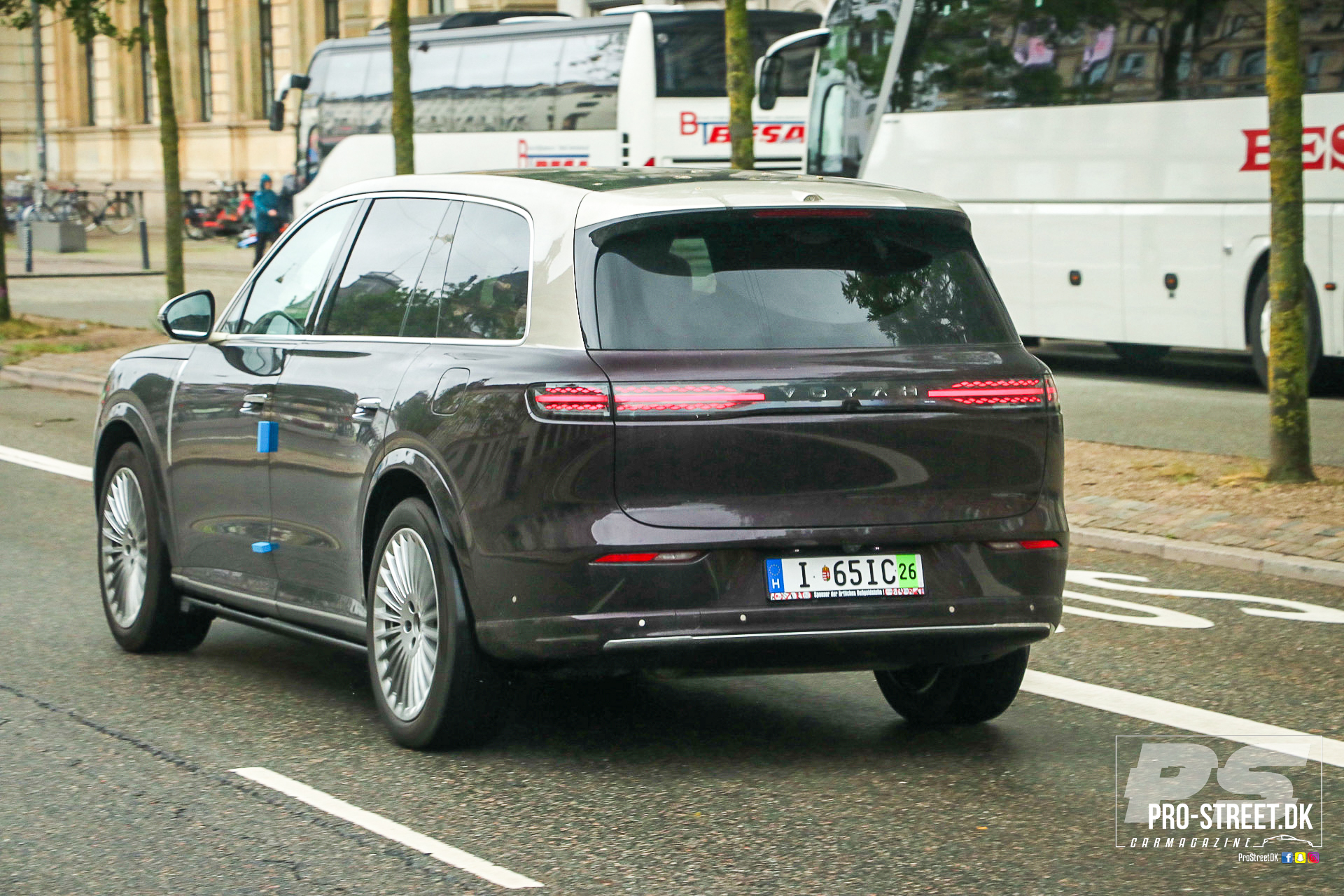 Kinesisk luksus-SUV spottet i København: Er Voyah Taishan X8 på test i Danmark? Kinesisk luksus suv spottet i koebenhavn er voyah taishan x8 paa test i danmark 20