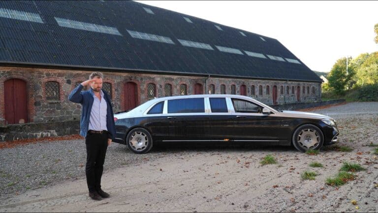 Låner Kim Jong-un's Maybach Pullman...