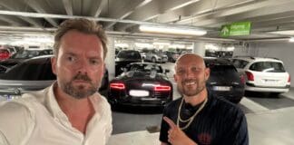 SERIØS KLAM FYR I R8 SPYDER SERIØS KLAM FYR I R8 SPYDER