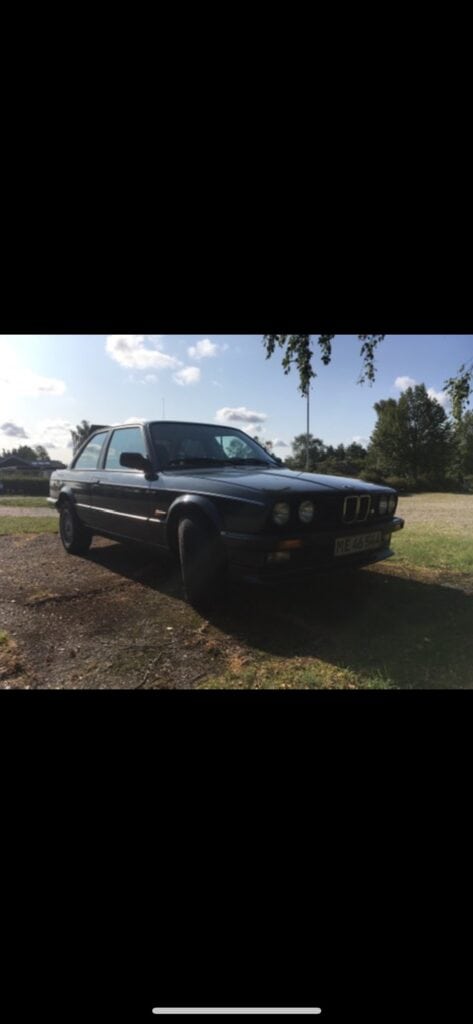 EFTERLYSNING: Eddi savner sin sorte BMW E30 320i fra Slagelse